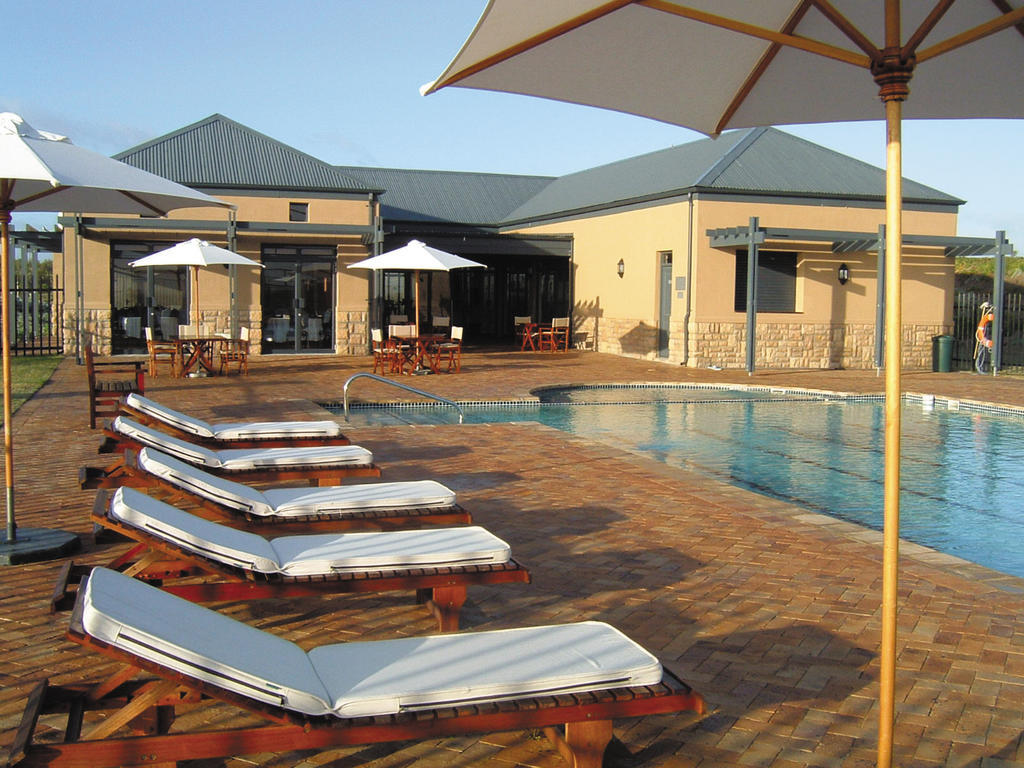 The Lodge At Atlantic Beach Melkbosstrand Buitenkant foto